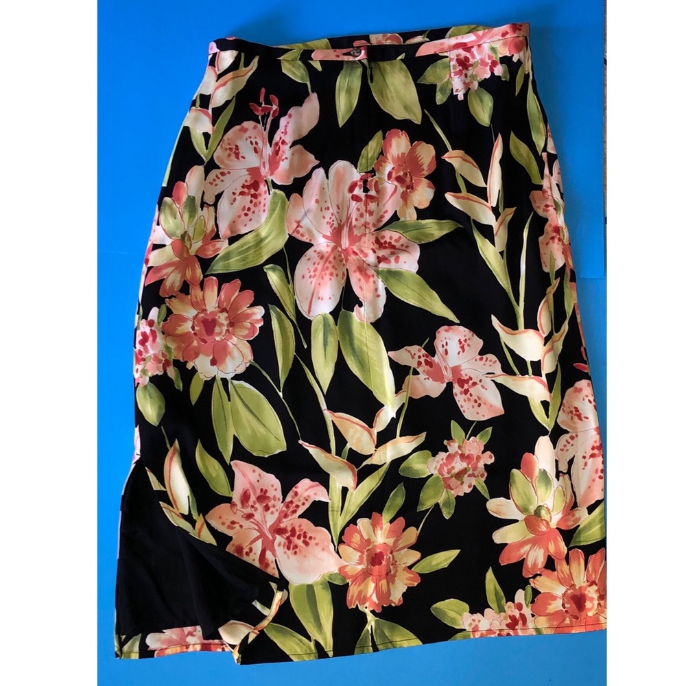 Tommy Bahama Skirt